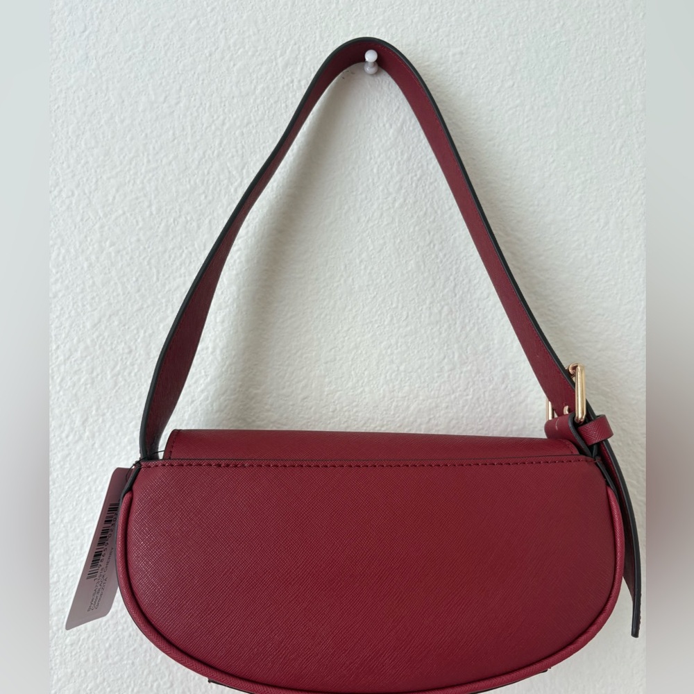 Guess Deep Red Shoulder Bag - Picture 2 of 3